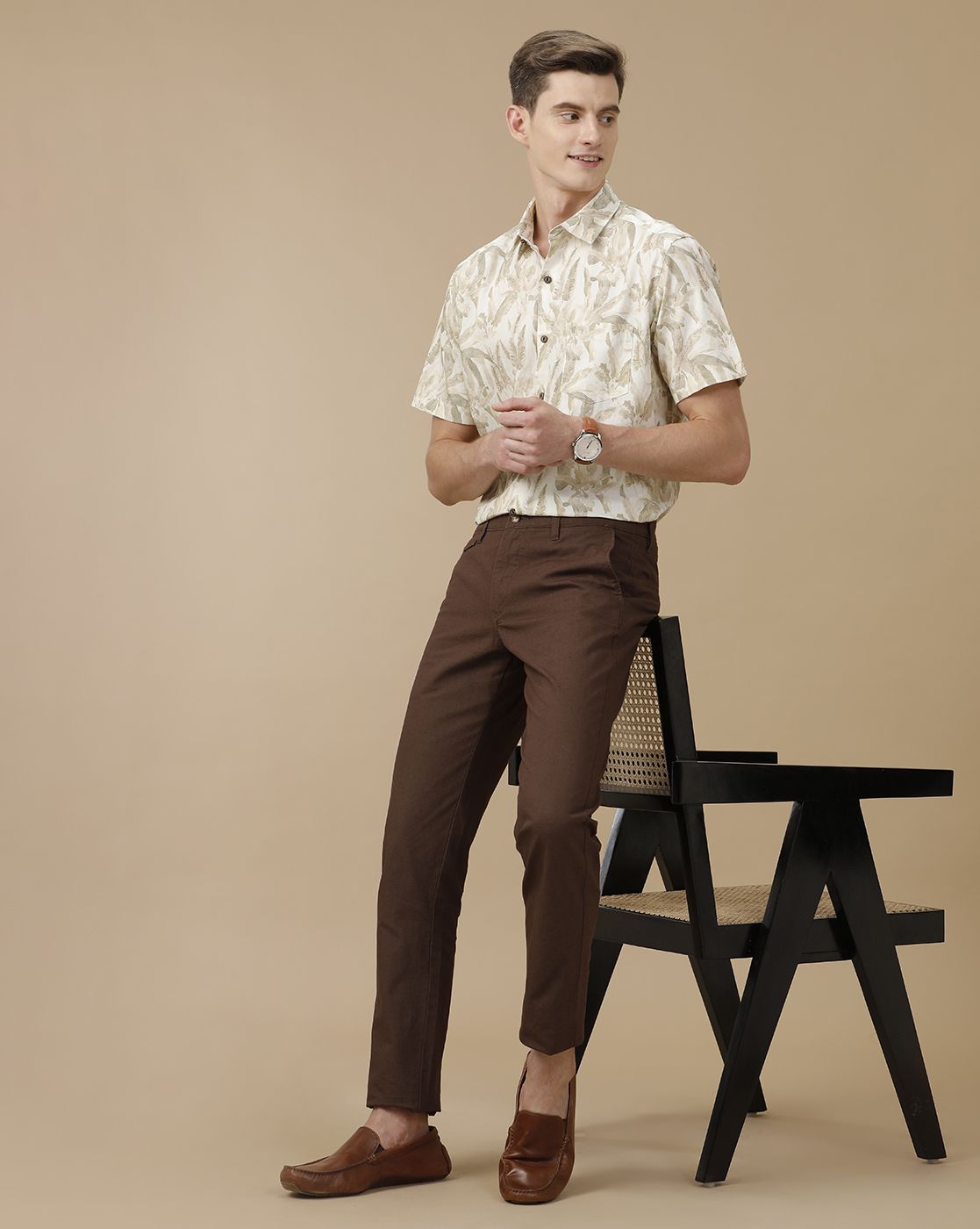 Men's Blended Linen Beige Printed Contemporary Fit Half Sleeve Casual Shirt