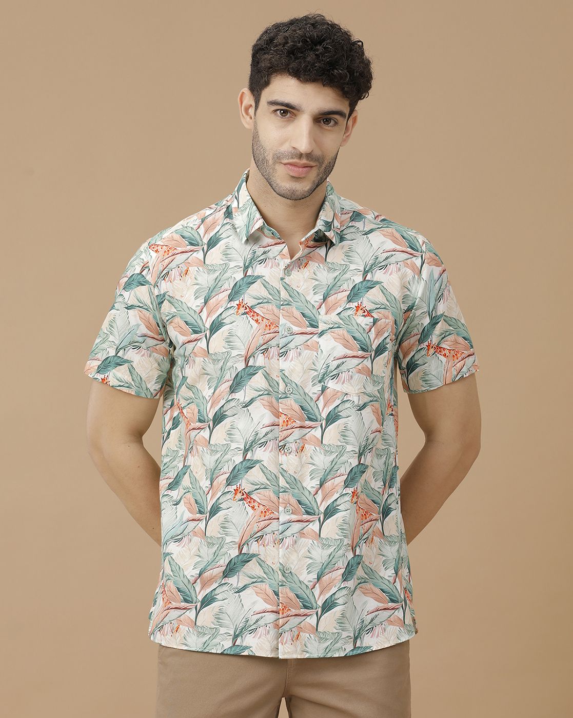 Men's Blended Linen Green Printed Contemporary Fit Half Sleeve Casual Shirt