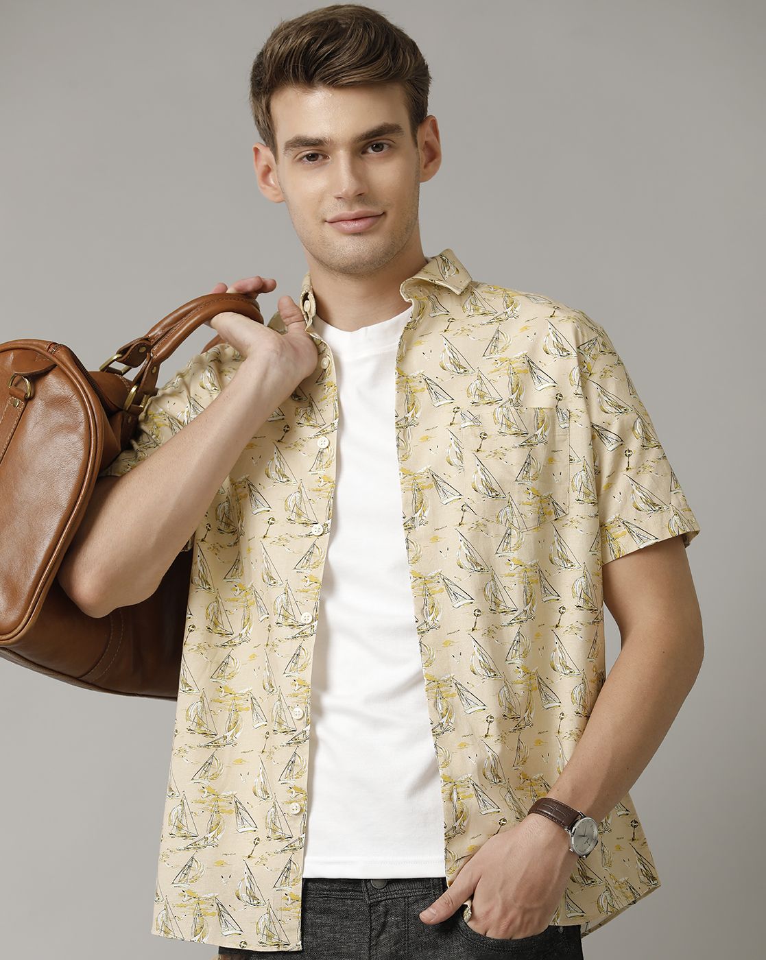 Men's Blended Linen Yellow Printed Contemporary Fit Half Sleeve Casual Shirt