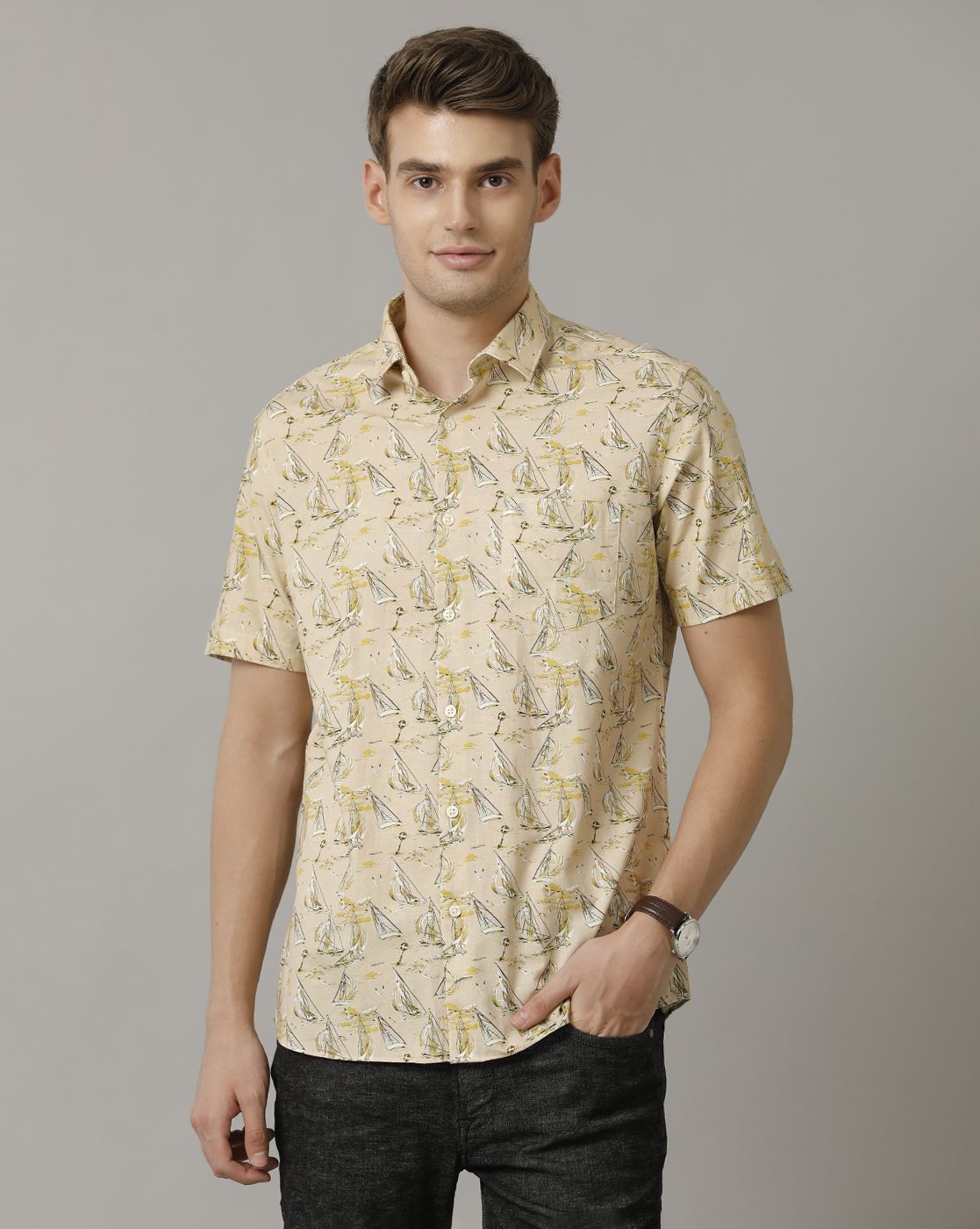 Men's Blended Linen Yellow Printed Contemporary Fit Half Sleeve Casual Shirt