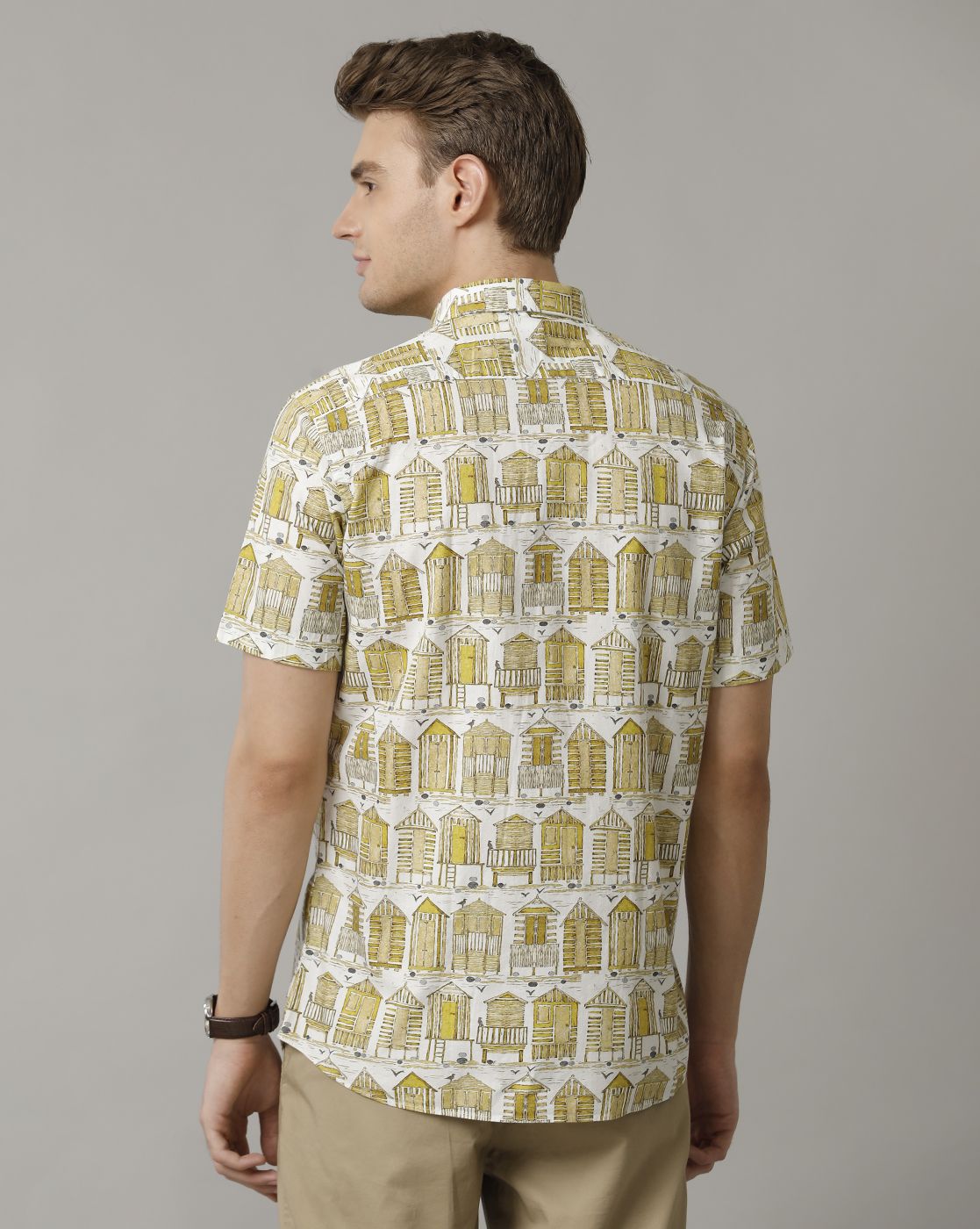 Men's Blended Linen Yellow Printed Contemporary Fit Half Sleeve Casual Shirt