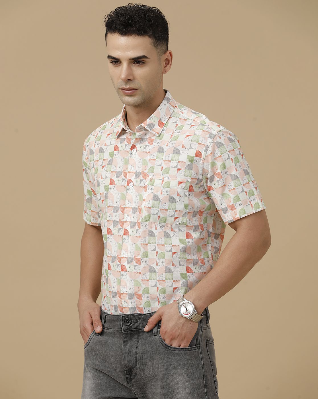 CAVALLO by Linen Club Men's Blended Linen Orange Printed Contemporary Fit Half Sleeve Casual Shirt