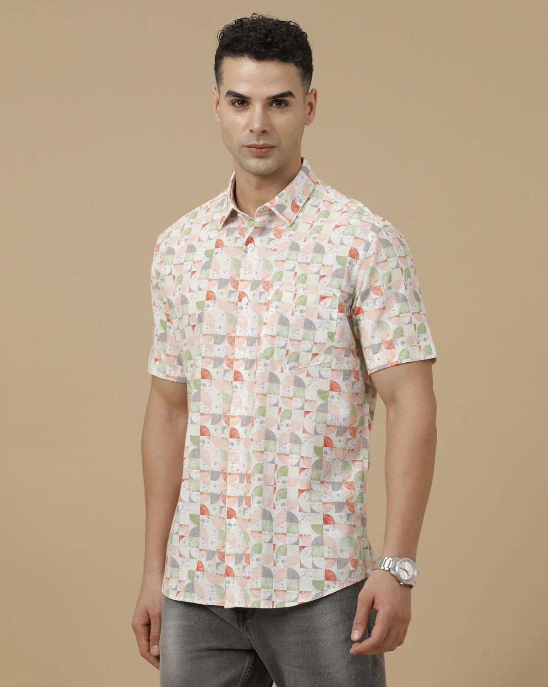 CAVALLO by Linen Club Men's Blended Linen Orange Printed Contemporary Fit Half Sleeve Casual Shirt