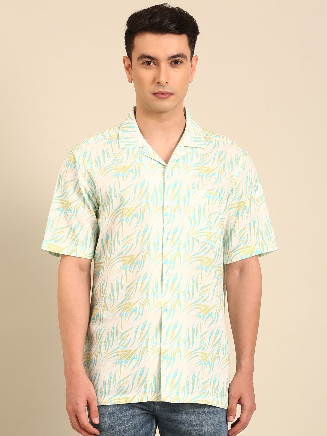 CAVALLO by Linen Club Men's Blended Linen Turquoise Printed Contemporary Fit Half Sleeve Casual Shirt