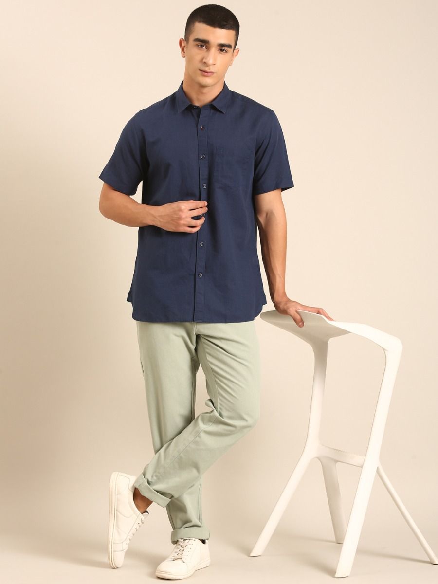 CAVALLO by Linen Club Men's Blended Linen Navy Solid Contemporary Fit Half Sleeve Casual Shirt