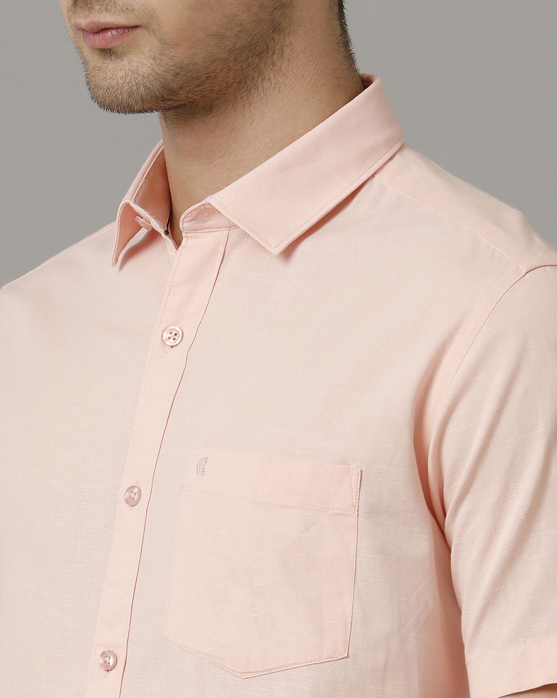 Men's Blended Linen Pink Solid Contemporary Fit Half Sleeve Sleeve Casual Shirt