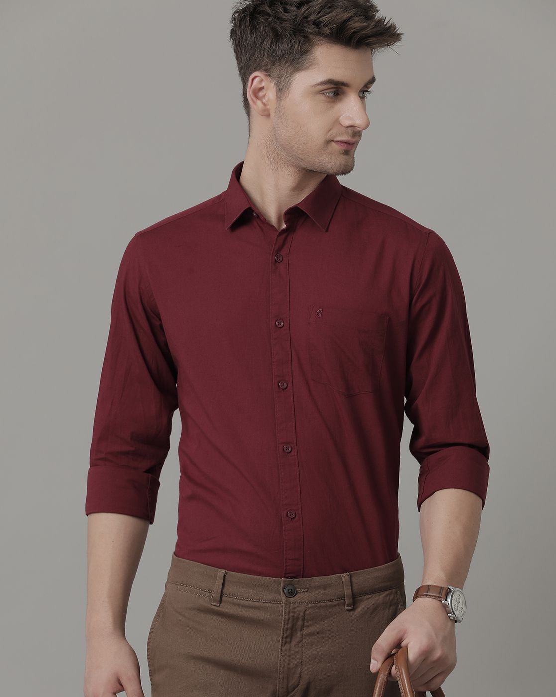 Men's Blended Linen Maroon Solid Contemporary Fit Half Sleeve Sleeve Casual Shirt