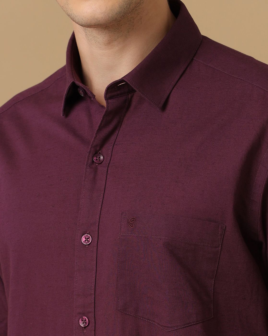 Men's Blended Linen Purple Solid Contemporary Fit Half Sleeve Casual Shirt