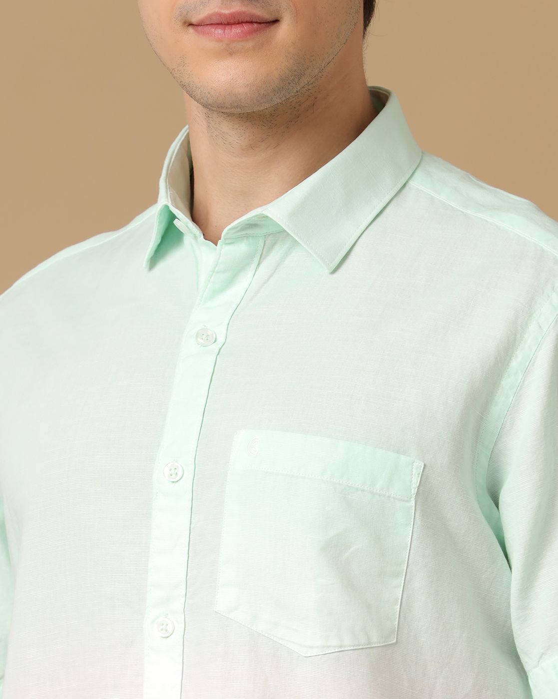 Men's Blended Linen White Solid Contemporary Fit Half Sleeve Casual Shirt