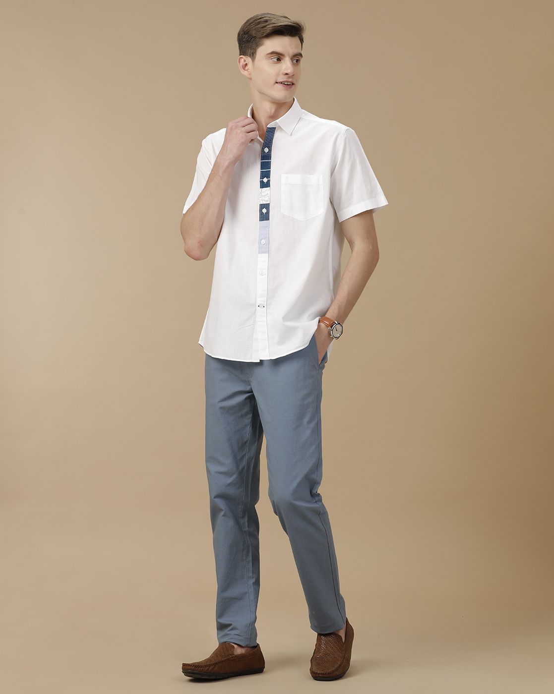 Men's Blended Linen White Solid Contemporary Fit Half Sleeve Casual Shirt