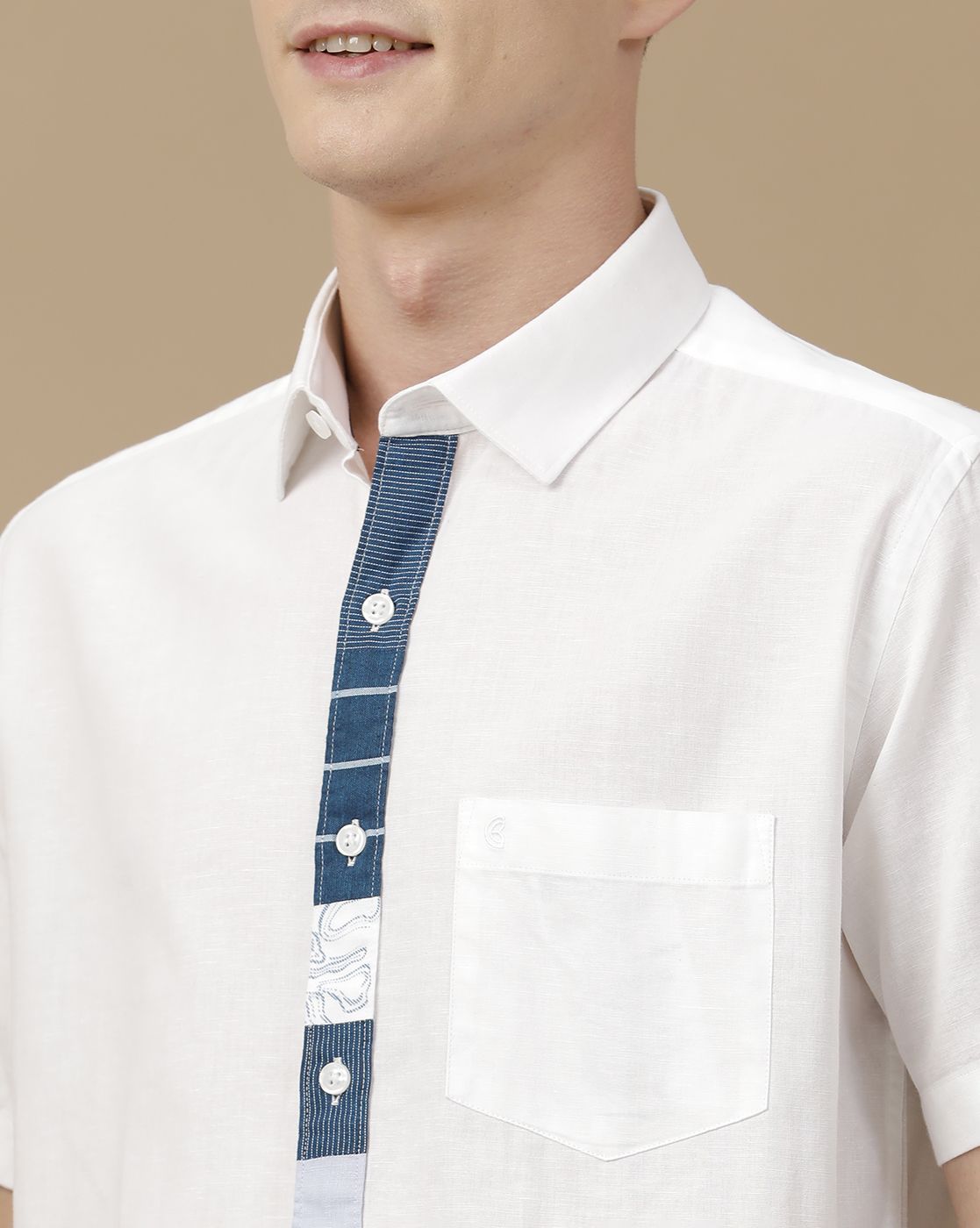 Men's Blended Linen White Solid Contemporary Fit Half Sleeve Casual Shirt
