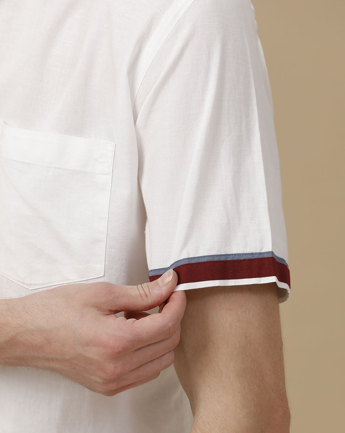 Men's Blended Linen White Solid Contemporary Fit Half Sleeve Casual Shirt