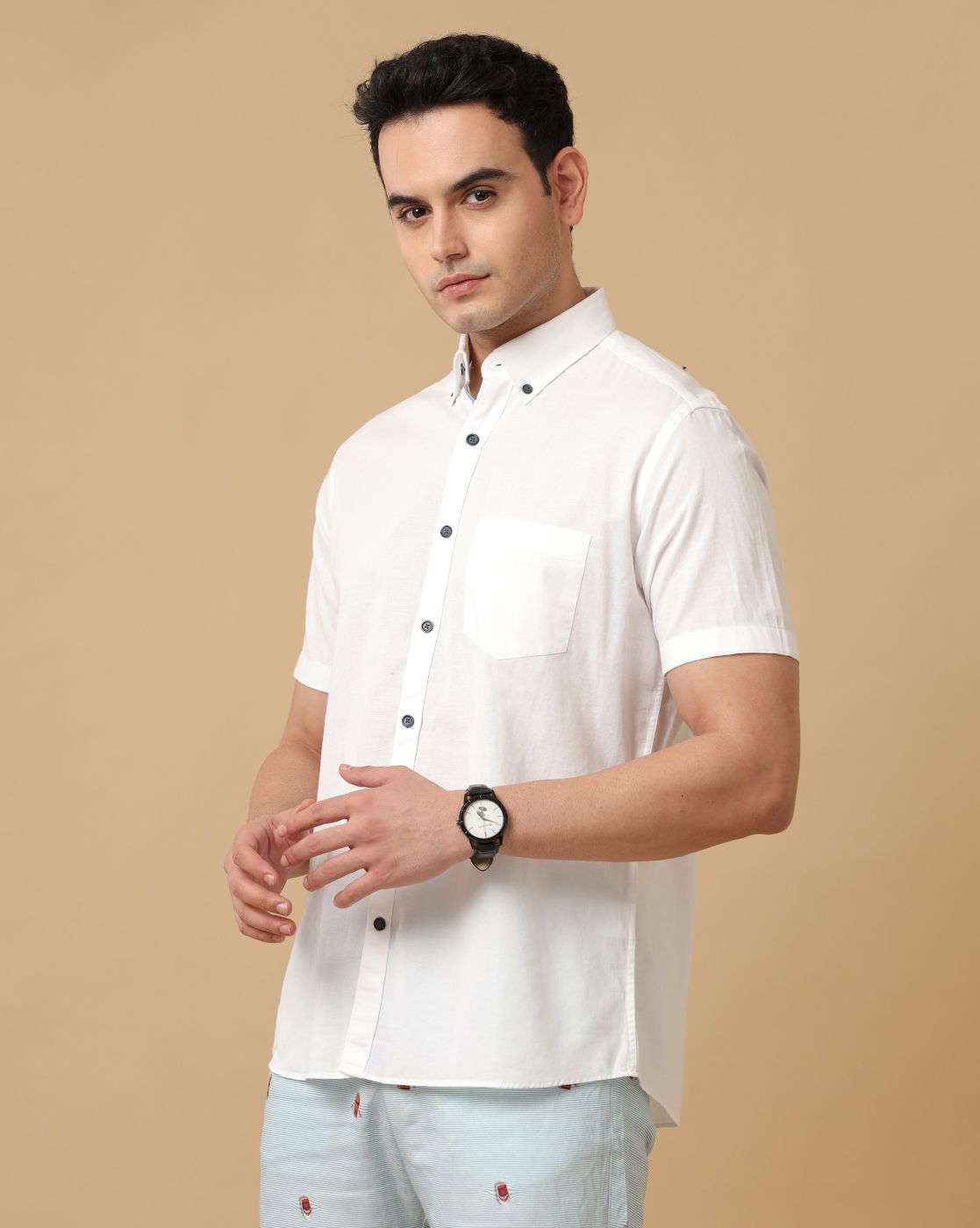 Cavallo By Linen Club Men's White Solid Contemporary Fit Half Sleeve Casual Shirt