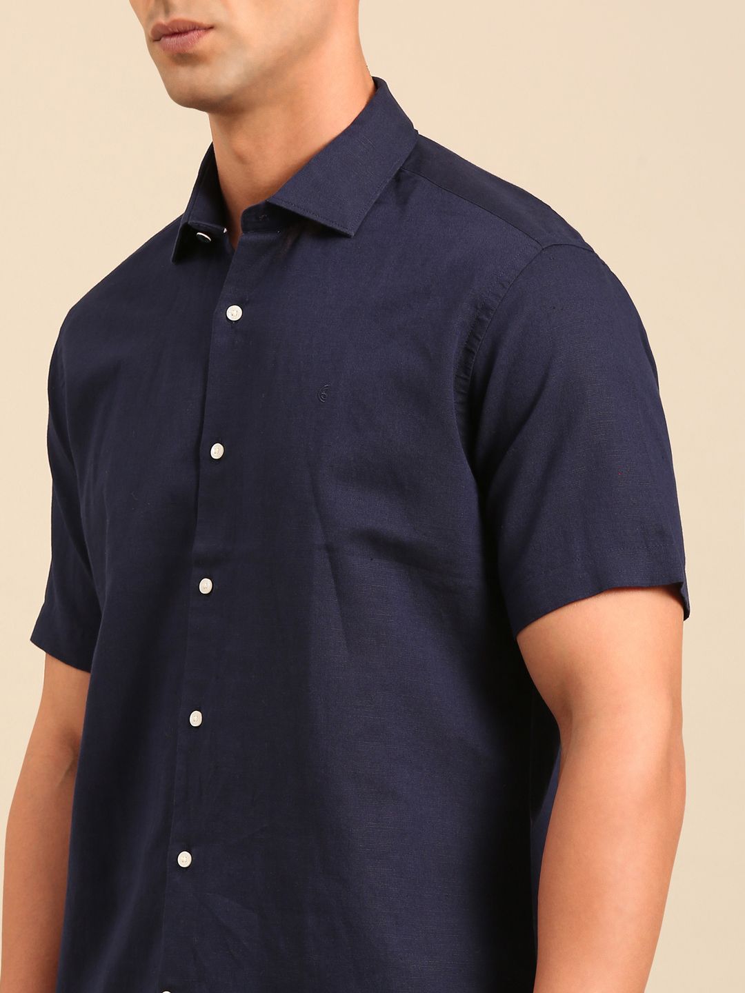 Cavallo by Linen Club Men's Contemporary Fit Linen blend Half Sleeve Solid Shirt CASHSD856L941