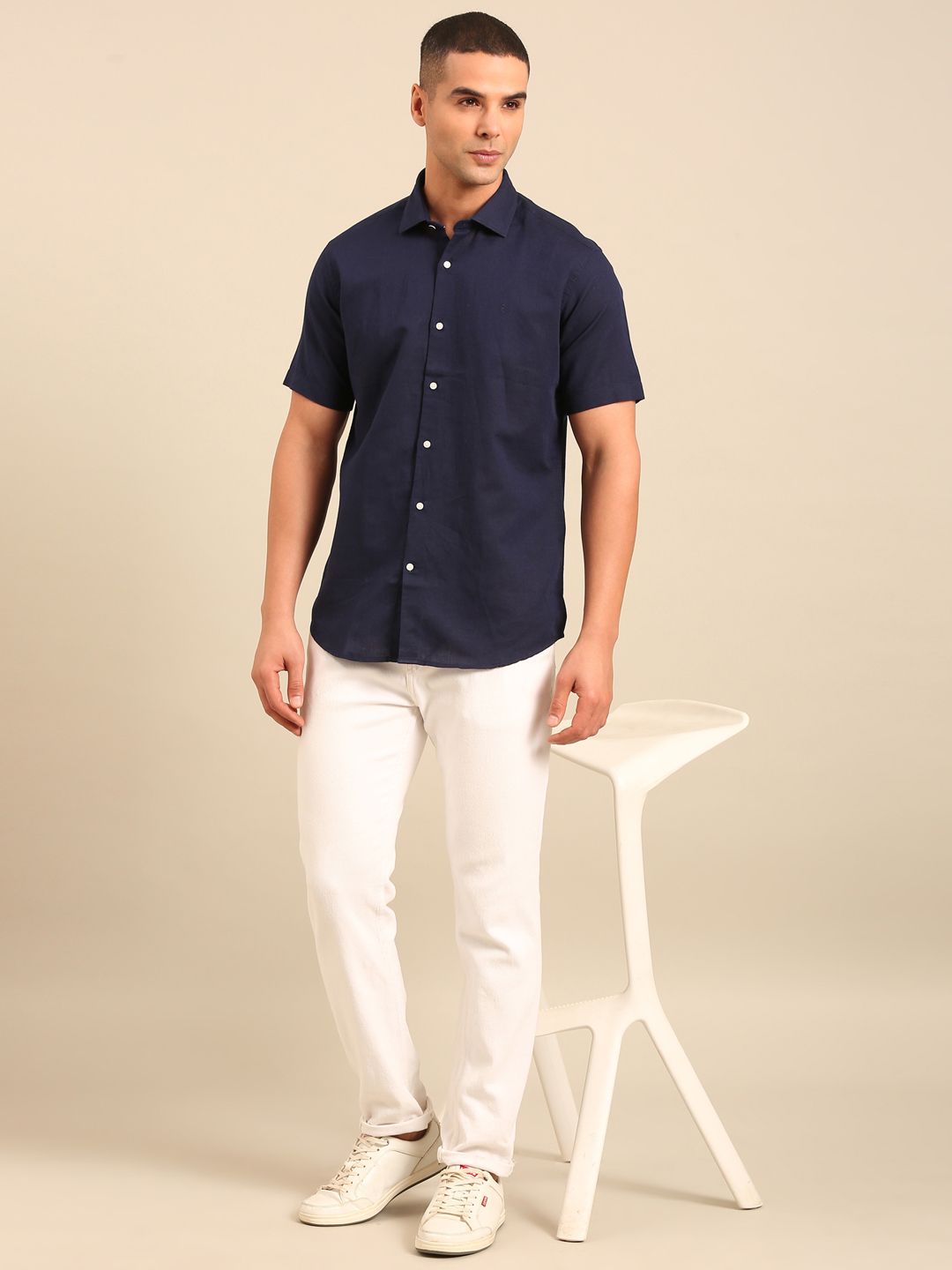Cavallo by Linen Club Men's Contemporary Fit Linen blend Half Sleeve Solid Shirt CASHSD856L941