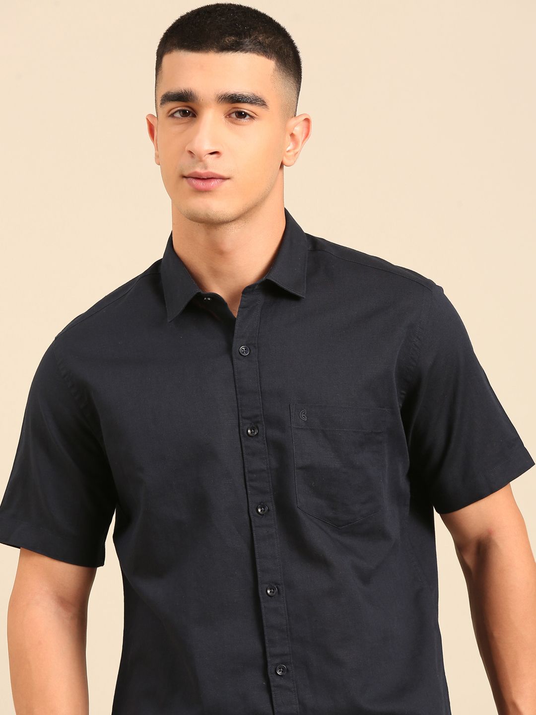Cavallo by Linen Club Men's Contemporary Fit Linen blend Half Sleeve Solid Shirt CASHSDN02L847