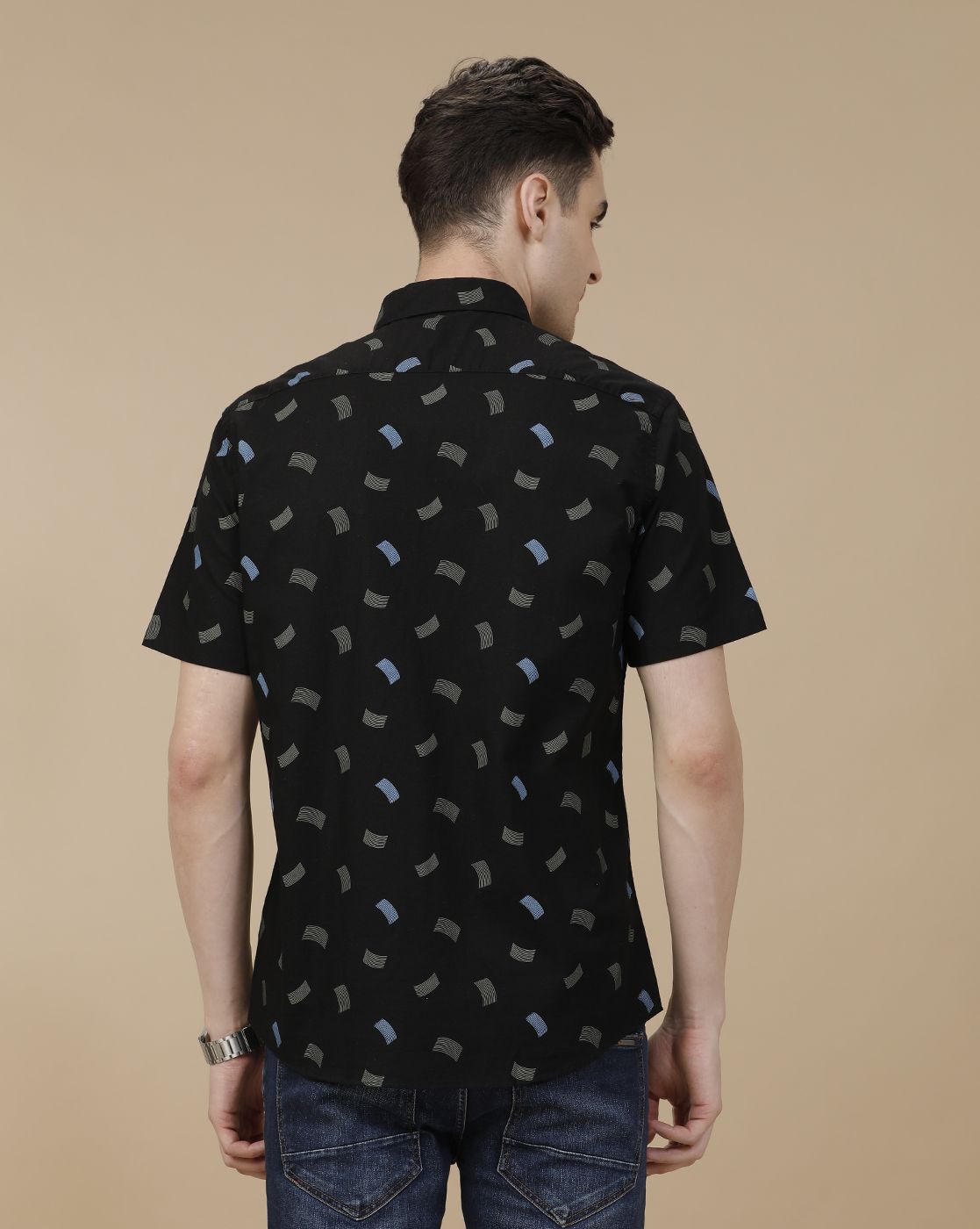 CAVALLO by Linen Club Men's Blended Linen Black Printed Contemporary Fit Half Sleeve Casual Shirt