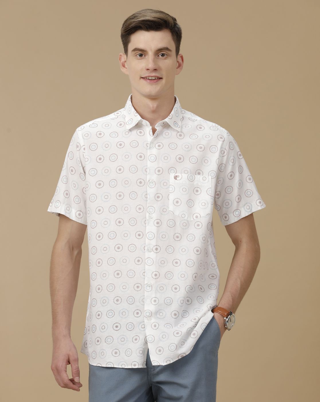 Men's Blended Linen White Printed Contemporary Fit Half Sleeve Casual Shirt