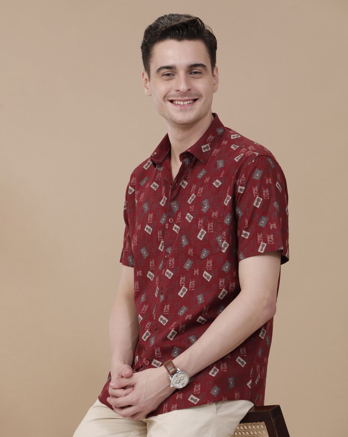 CAVALLO by Linen Club Men's Blended Linen Maroon Printed Contemporary Fit Half Sleeve Casual Shirt