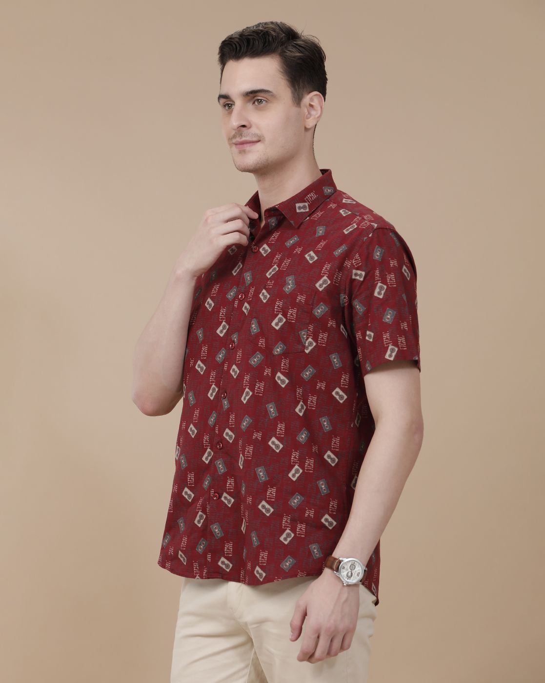 CAVALLO by Linen Club Men's Blended Linen Maroon Printed Contemporary Fit Half Sleeve Casual Shirt