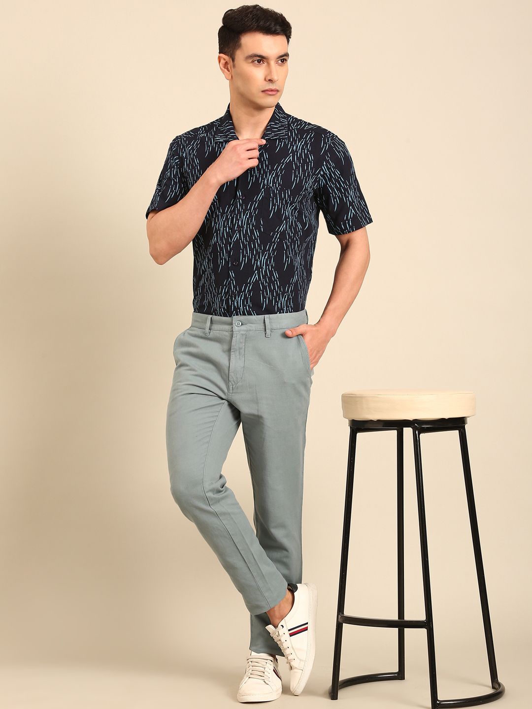 CAVALLO by Linen Club Men's Blended Linen Navy Printed Contemporary Fit Half Sleeve Casual Shirt