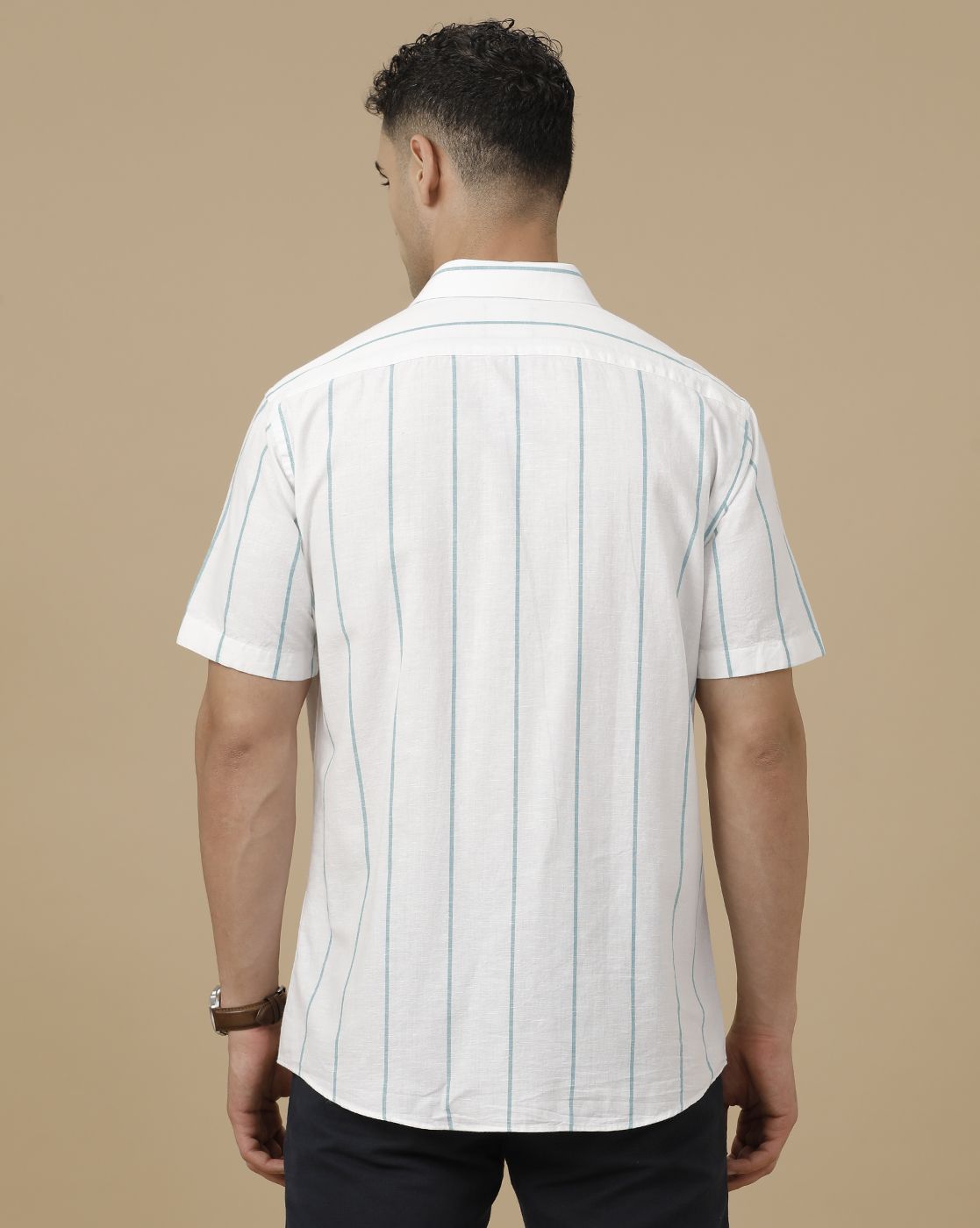 CAVALLO by Linen Club Men's Blended Linen White Striped Contemporary Fit Half Sleeve Casual Shirt