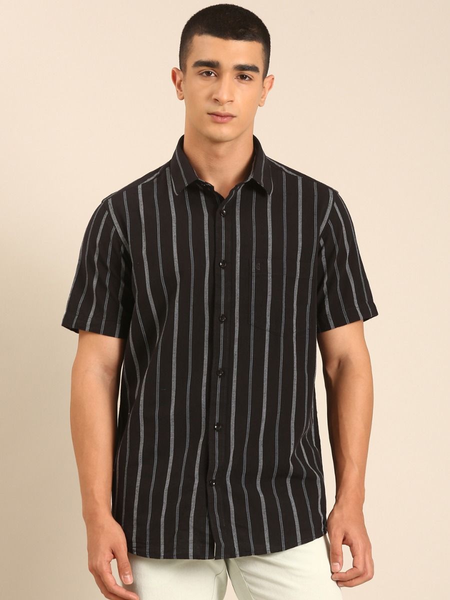 CAVALLO by Linen Club Men's Blended Linen Black Striped Contemporary Fit Half Sleeve Casual Shirt