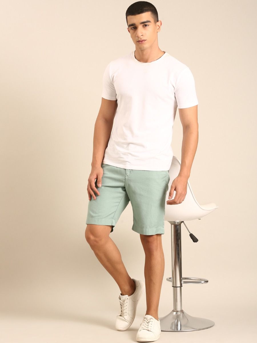 CAVALLO by Linen Club Men's Blended Linen Green Solid Contemporary Fit Casual Shorts CAVALLO by Linen Club Men's Blended Linen Green Solid Contemporary Fit Casual Shorts