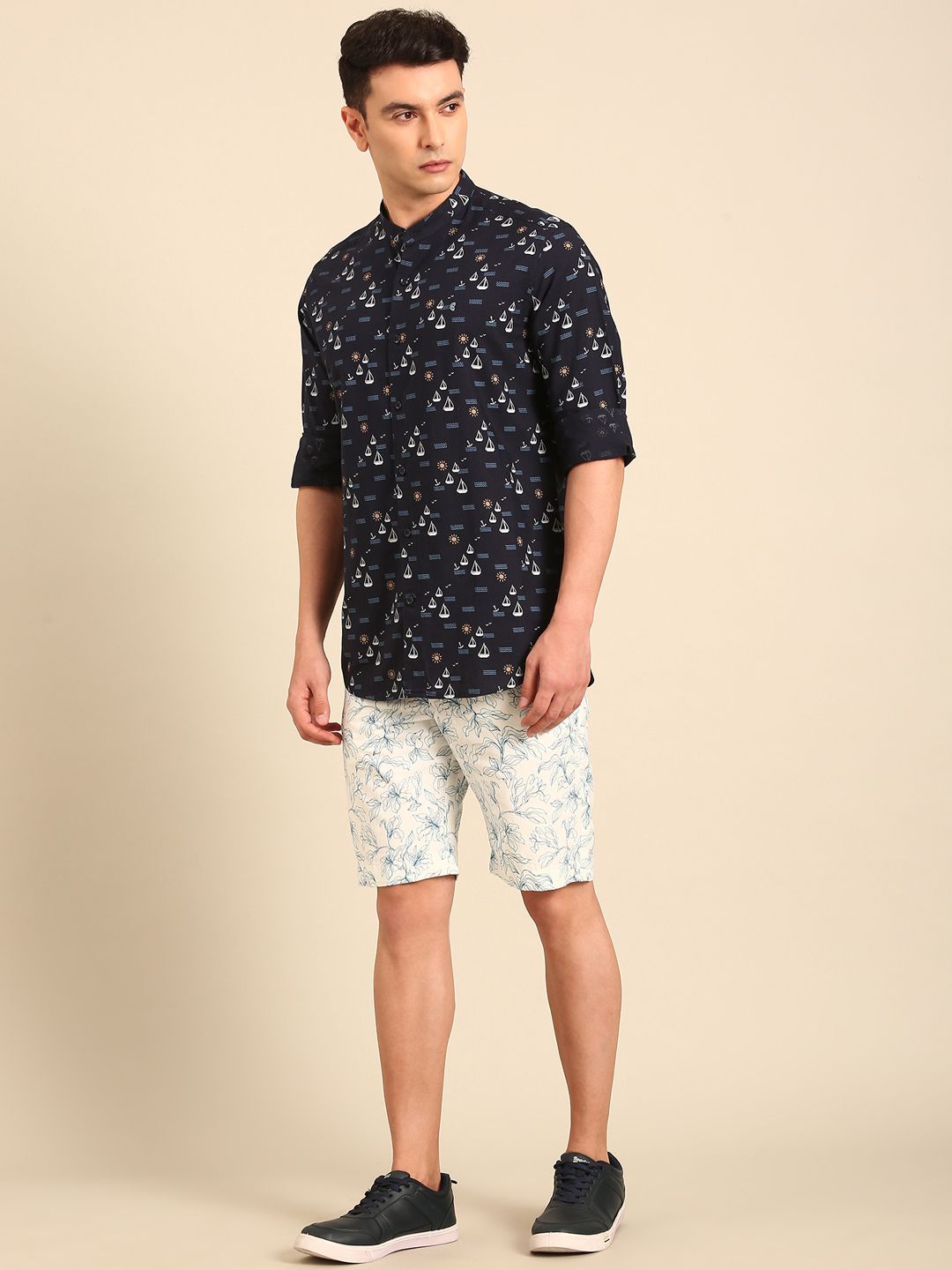 Cavallo By Linen Club Men's Blended Linen White Printed Contemporary Fit Casual Shorts