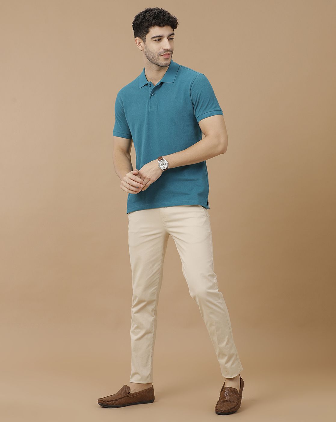 Men's Blended Linen Blue Solid Contemporary Fit Half Sleeve Polo Neck Casual T-Shirt