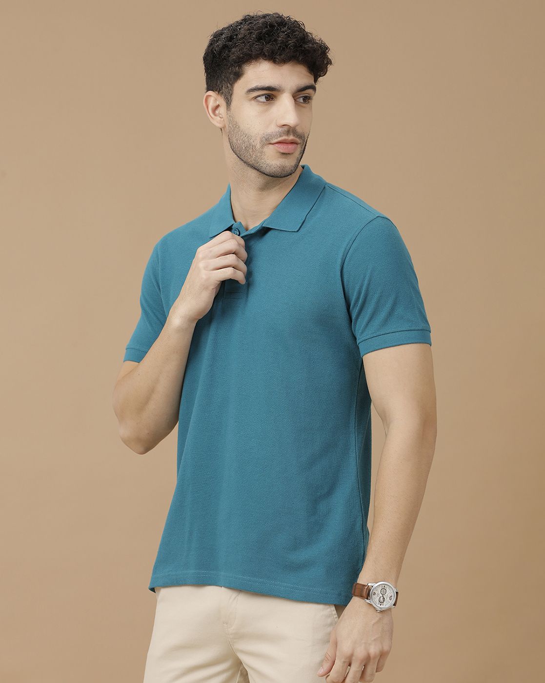 Men's Blended Linen Blue Solid Contemporary Fit Half Sleeve Polo Neck Casual T-Shirt