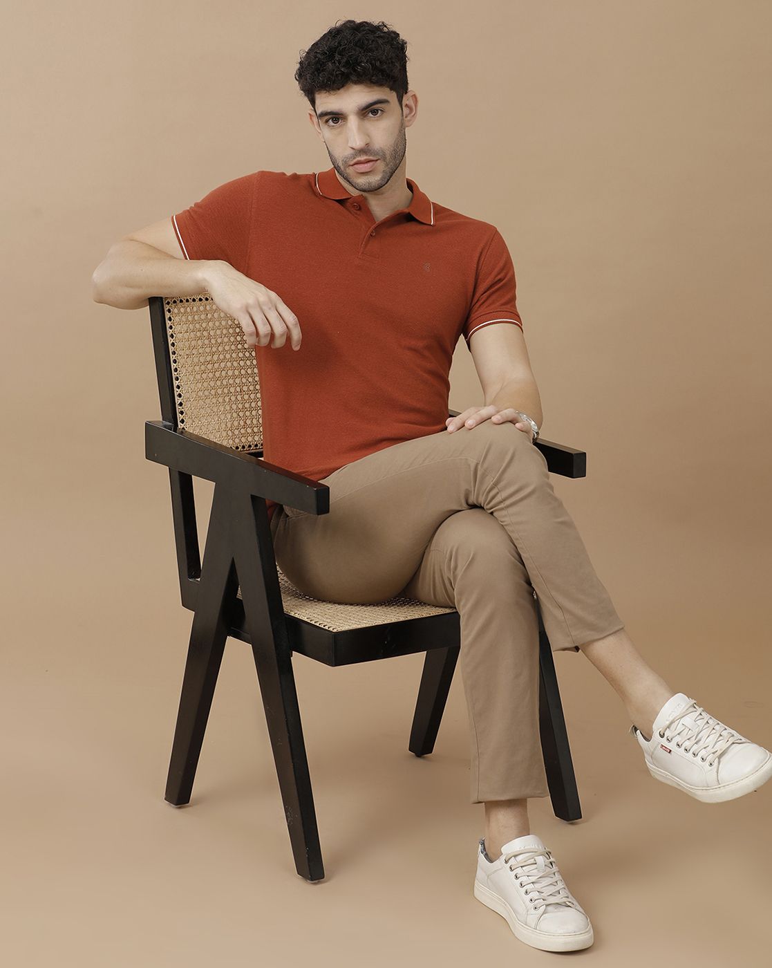 Men's Blended Linen Orange Solid Contemporary Fit Half Sleeve Polo Neck Casual T-Shirt