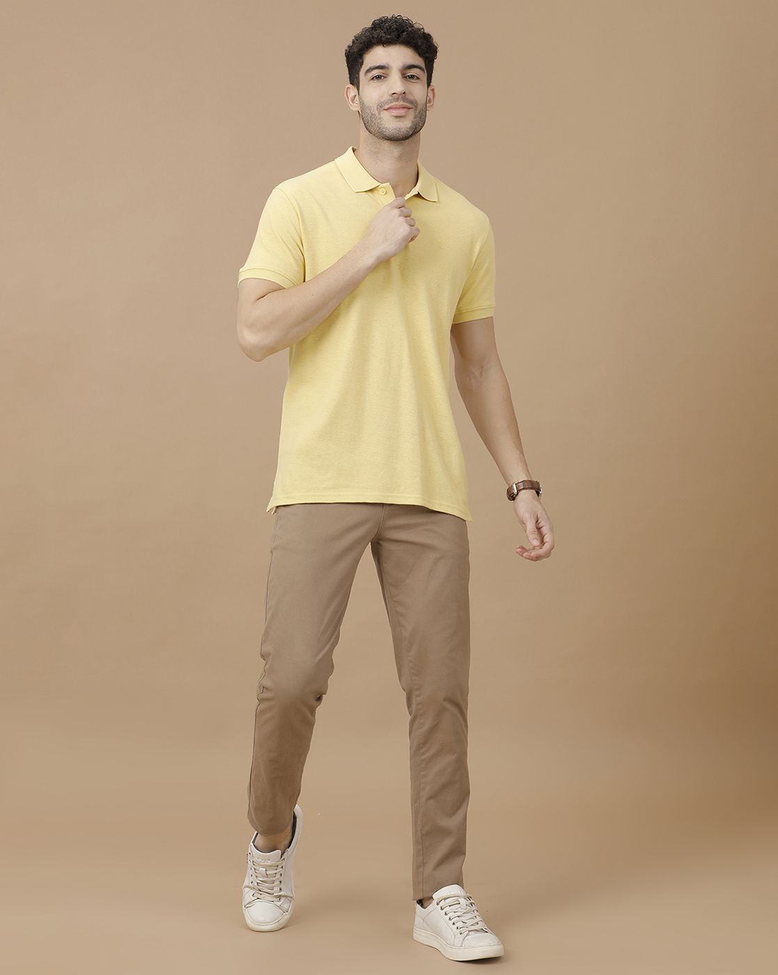 Men's Blended Linen Yellow Solid Contemporary Fit Half Sleeve Polo Neck Casual T-Shirt