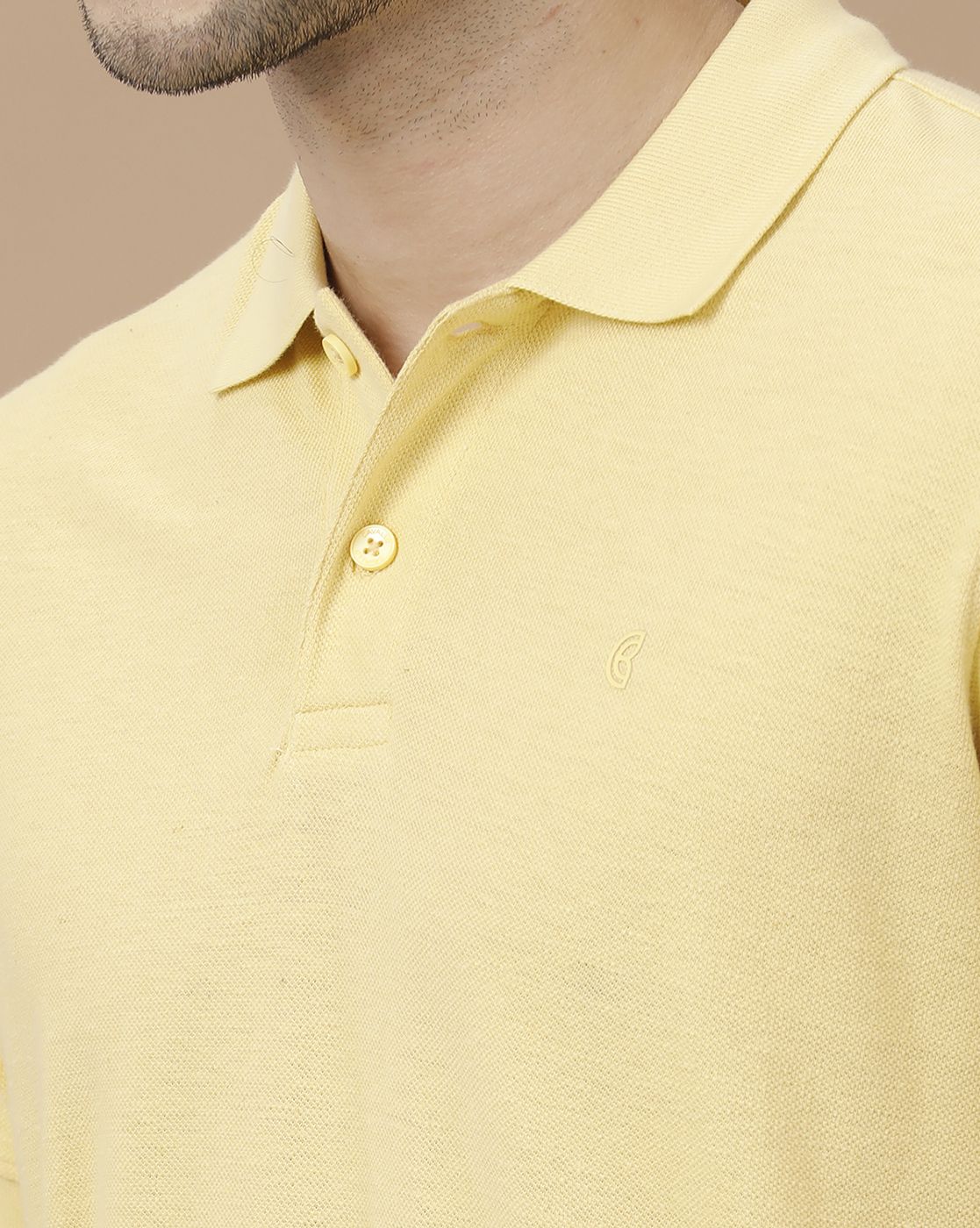 Men's Blended Linen Yellow Solid Contemporary Fit Half Sleeve Polo Neck Casual T-Shirt