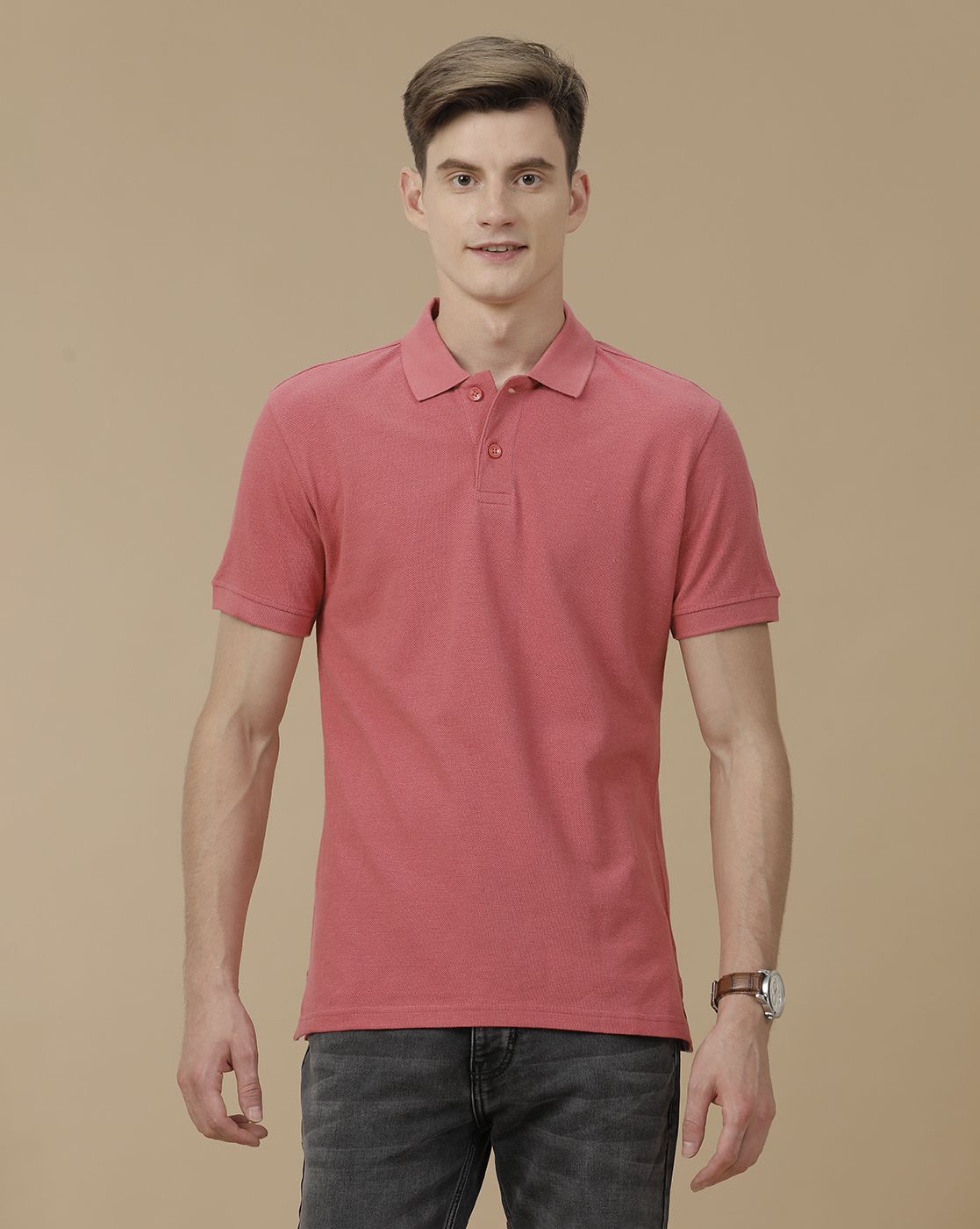 Men's Blended Linen Pink Solid Contemporary Fit Half Sleeve Polo Neck Casual T-Shirt