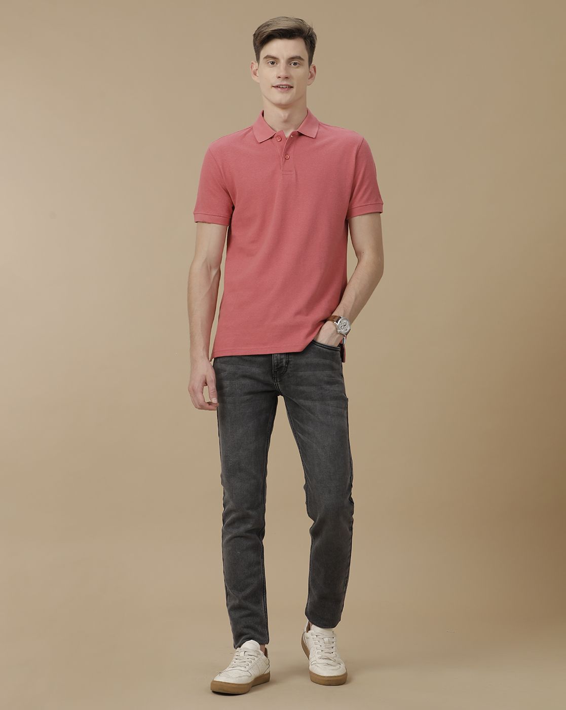 Men's Blended Linen Pink Solid Contemporary Fit Half Sleeve Polo Neck Casual T-Shirt