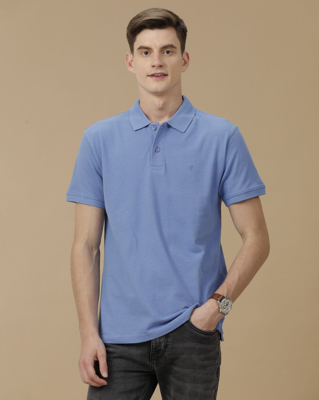 Men's Blended Linen Blue Solid Contemporary Fit Half Sleeve Polo Neck Casual T-Shirt