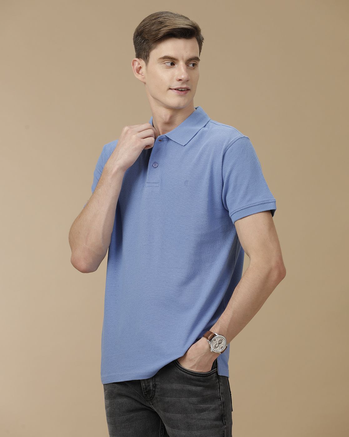 Men's Blended Linen Blue Solid Contemporary Fit Half Sleeve Polo Neck Casual T-Shirt