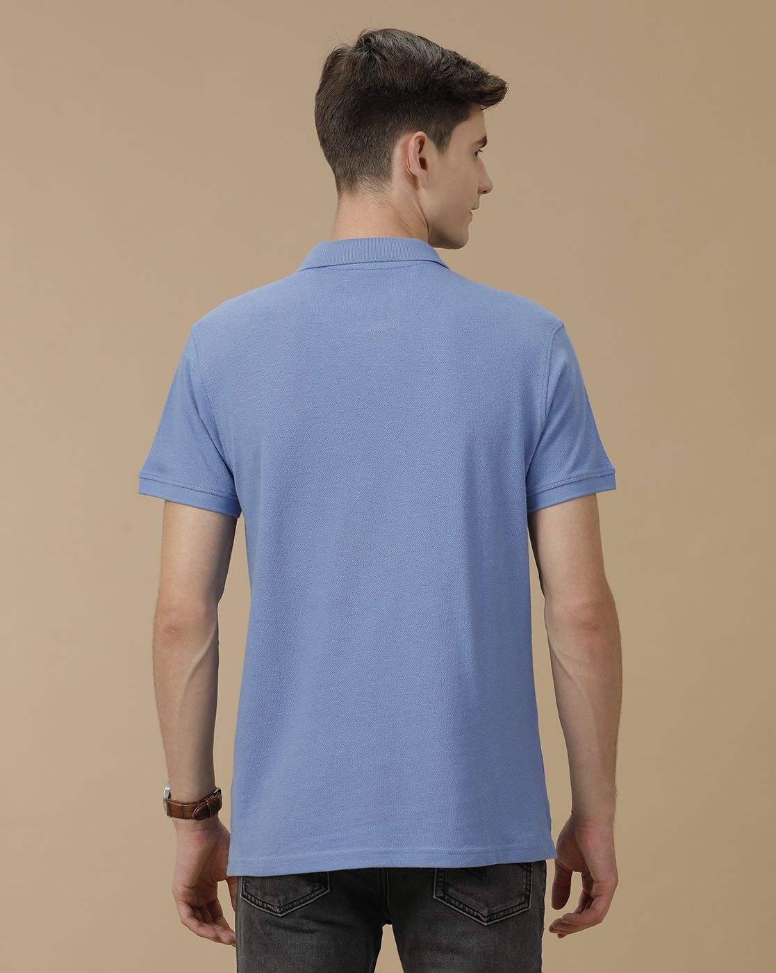 Men's Blended Linen Blue Solid Contemporary Fit Half Sleeve Polo Neck Casual T-Shirt