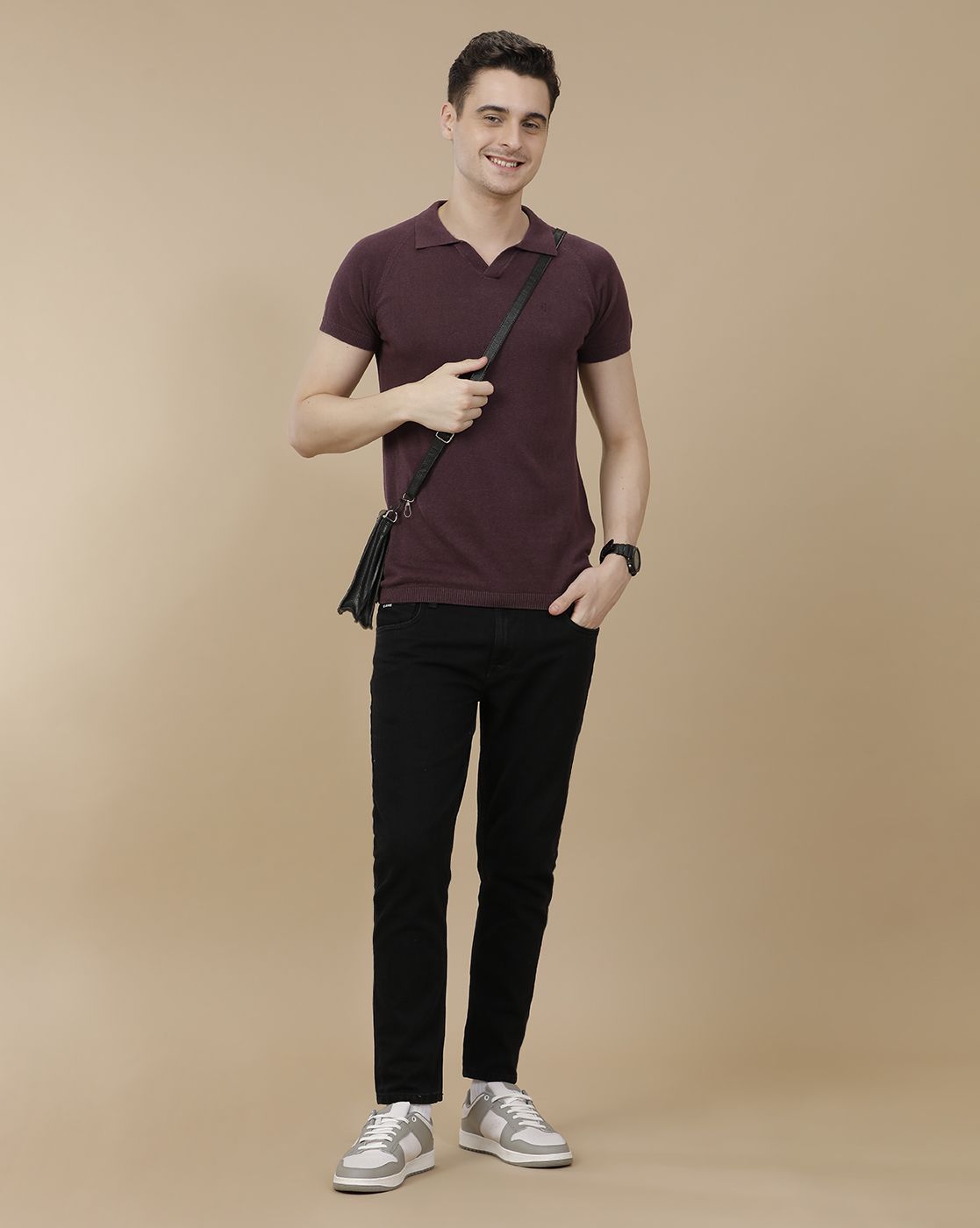 CAVALLO by Linen Club Men's Linen Cotton Purple Solid Contemporary Fit Half Sleeve Polo Neck T-Shirt