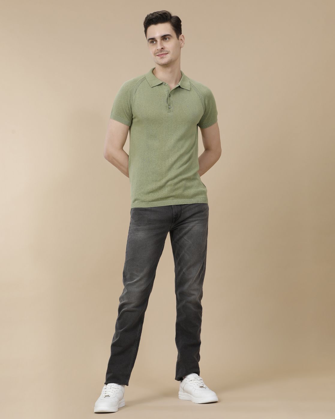 CAVALLO by Linen Club Men's Linen Cotton Green Solid Contemporary Fit Half Sleeve Polo Neck T-Shirt