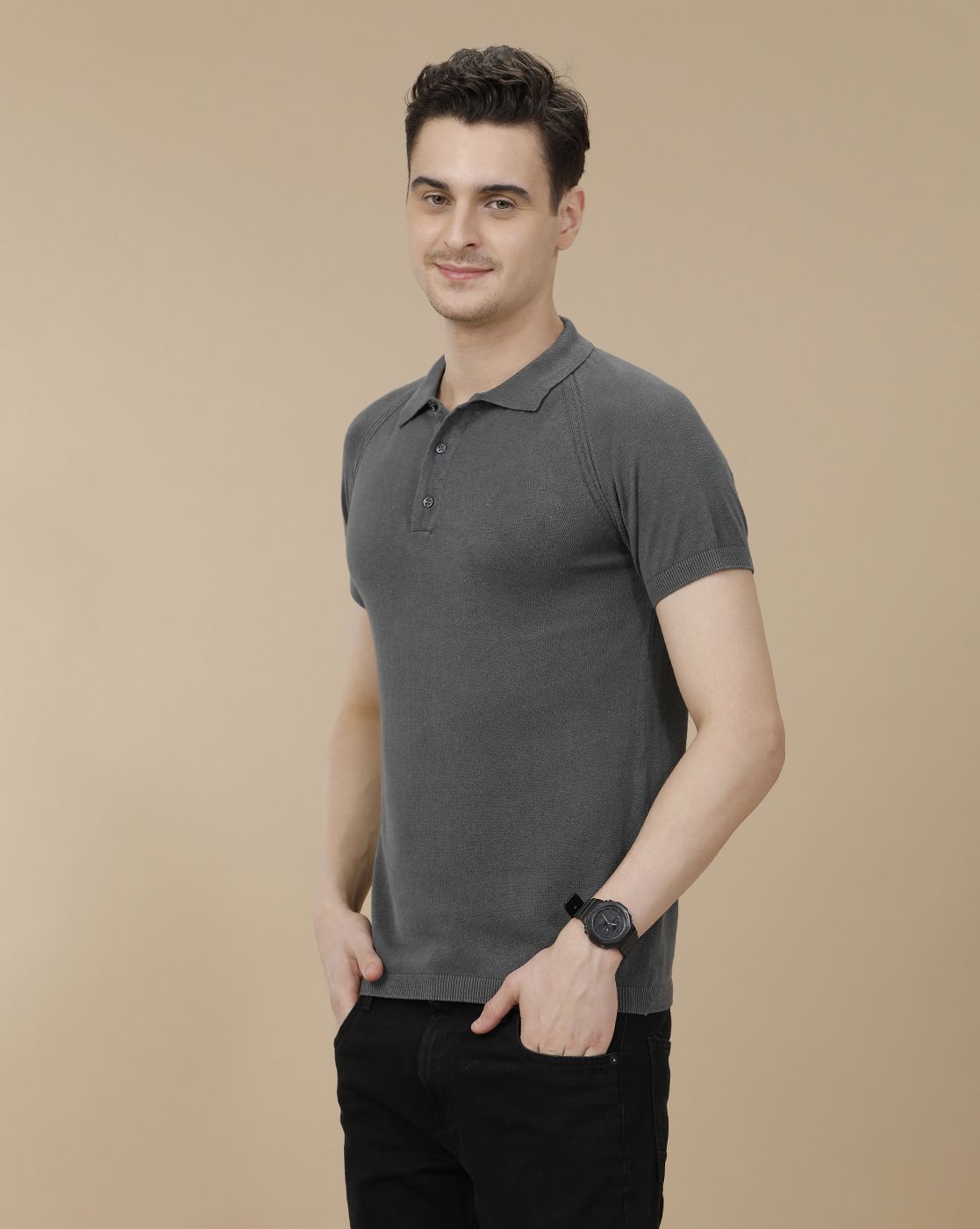 CAVALLO by Linen Club Men's Linen Cotton Grey Solid Contemporary Fit Half Sleeve Polo Neck T-Shirt