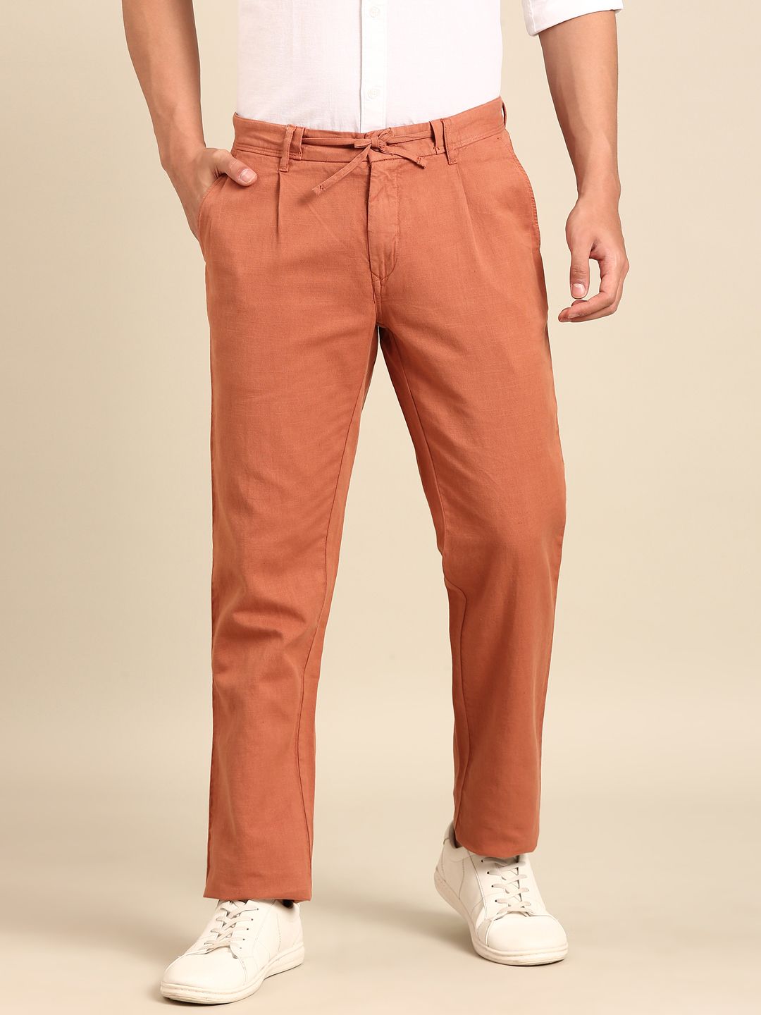 CAVALLO By Linen Club Men's Blended Linen Brown Solid Contemporary Fit Casual Trouser