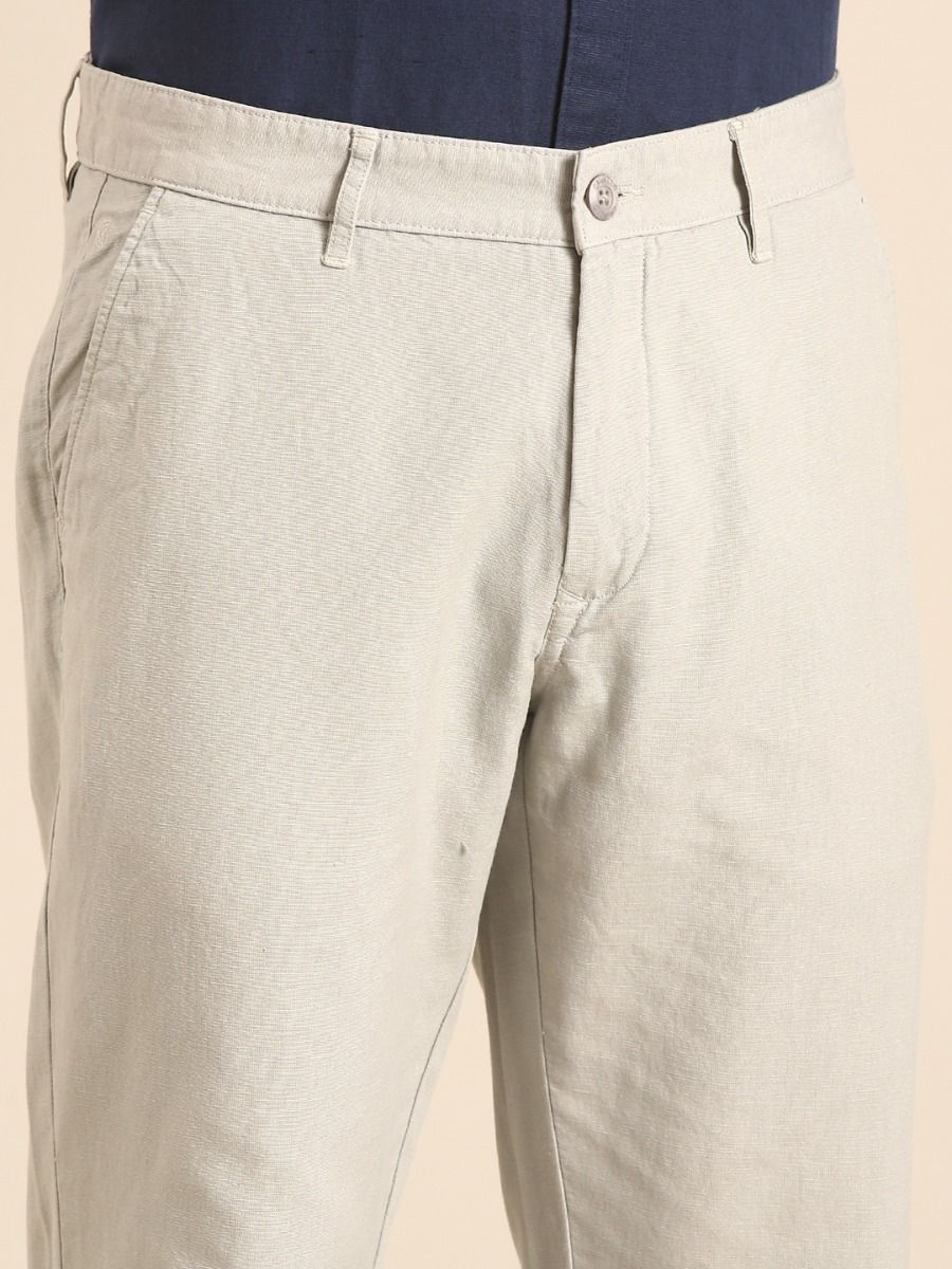CAVALLO by Linen Club Men's Blended Linen Light Grey Solid Contemporary Fit Casual Trouser