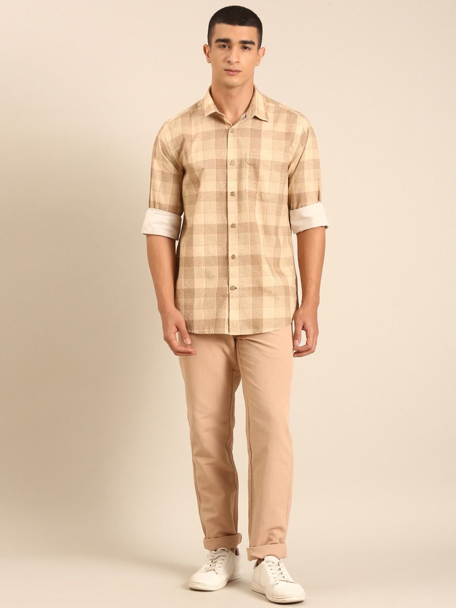 CAVALLO by Linen Club Men's Blended Linen Beige Solid Contemporary Fit Casual Trouser