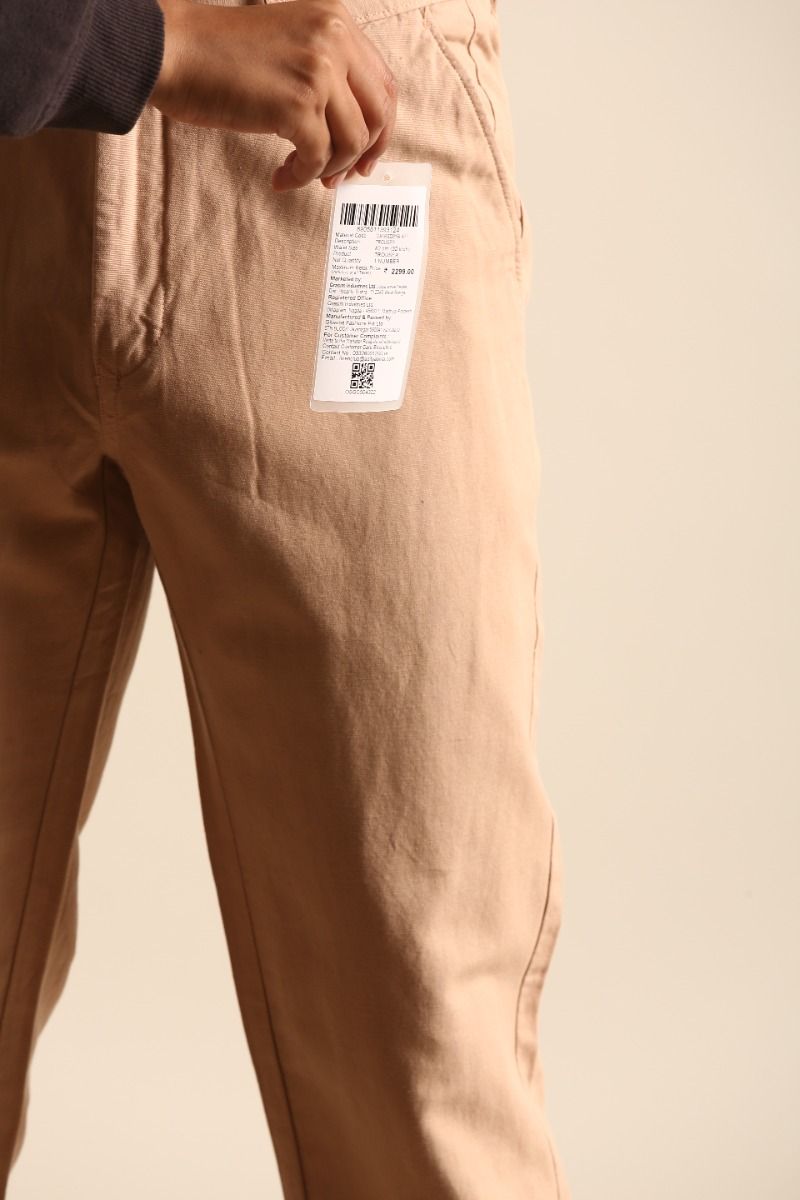 CAVALLO by Linen Club Men's Blended Linen Beige Solid Contemporary Fit Casual Trouser