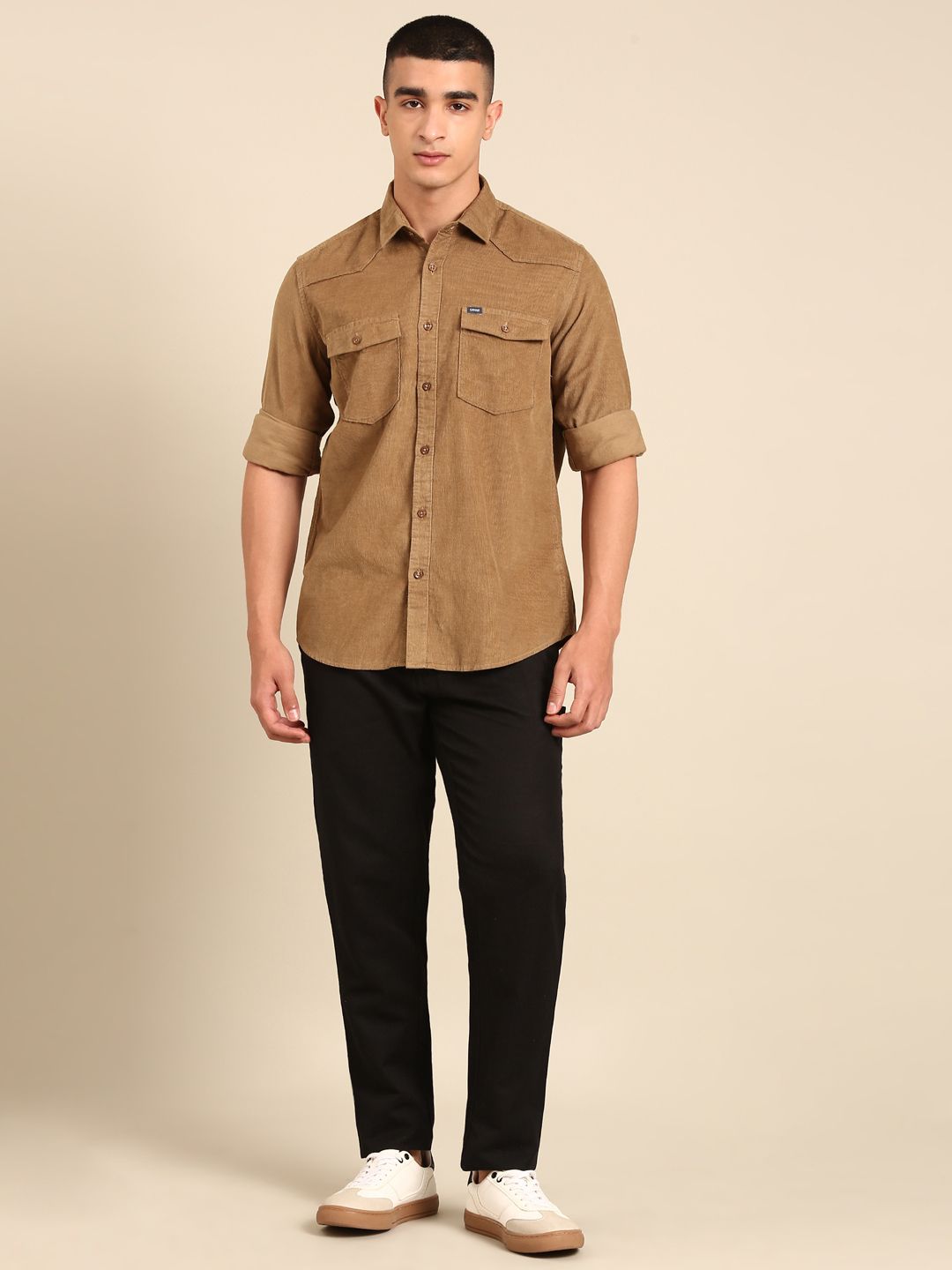 CAVALLO By Linen Club Men's Blended Linen Black Solid Contemporary Fit Casual Trouser