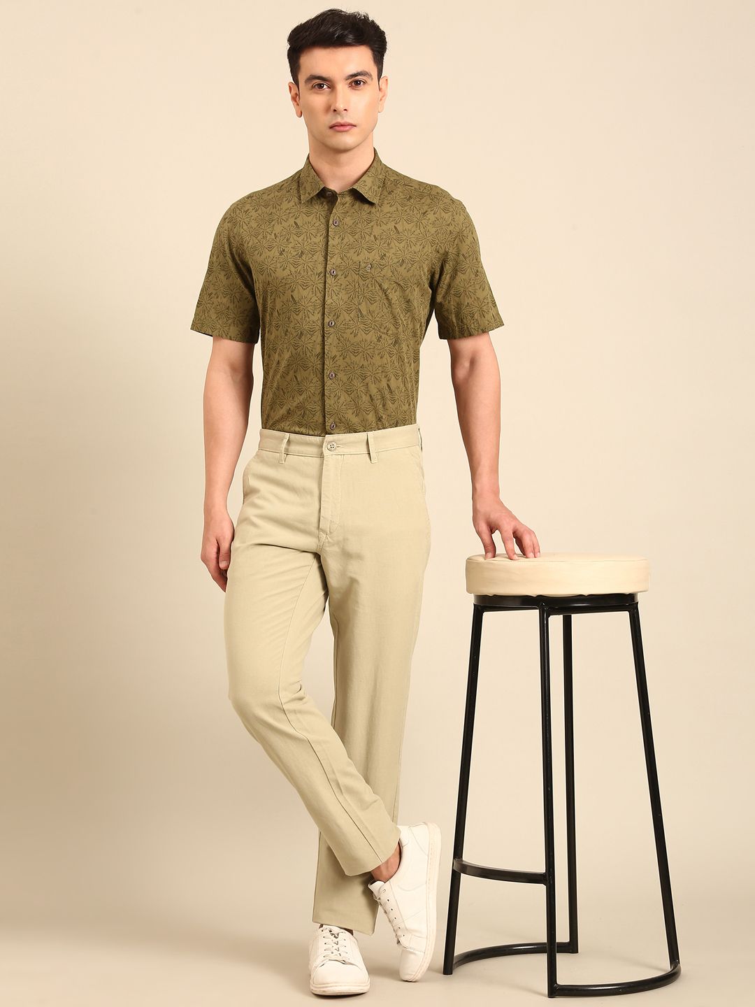 CAVALLO by Linen Club Men's Blended Linen Natural Solid Contemporary Fit Casual Trouser