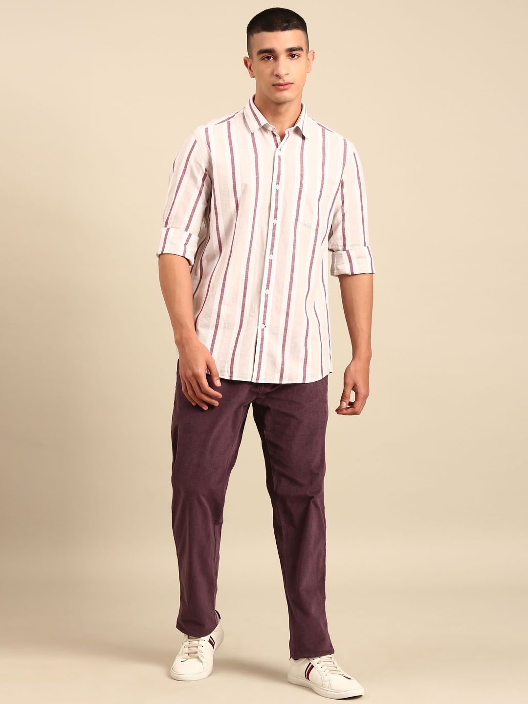 CAVALLO By Linen Club Men's Blended Linen Purple Solid Contemporary Fit Casual Trouser