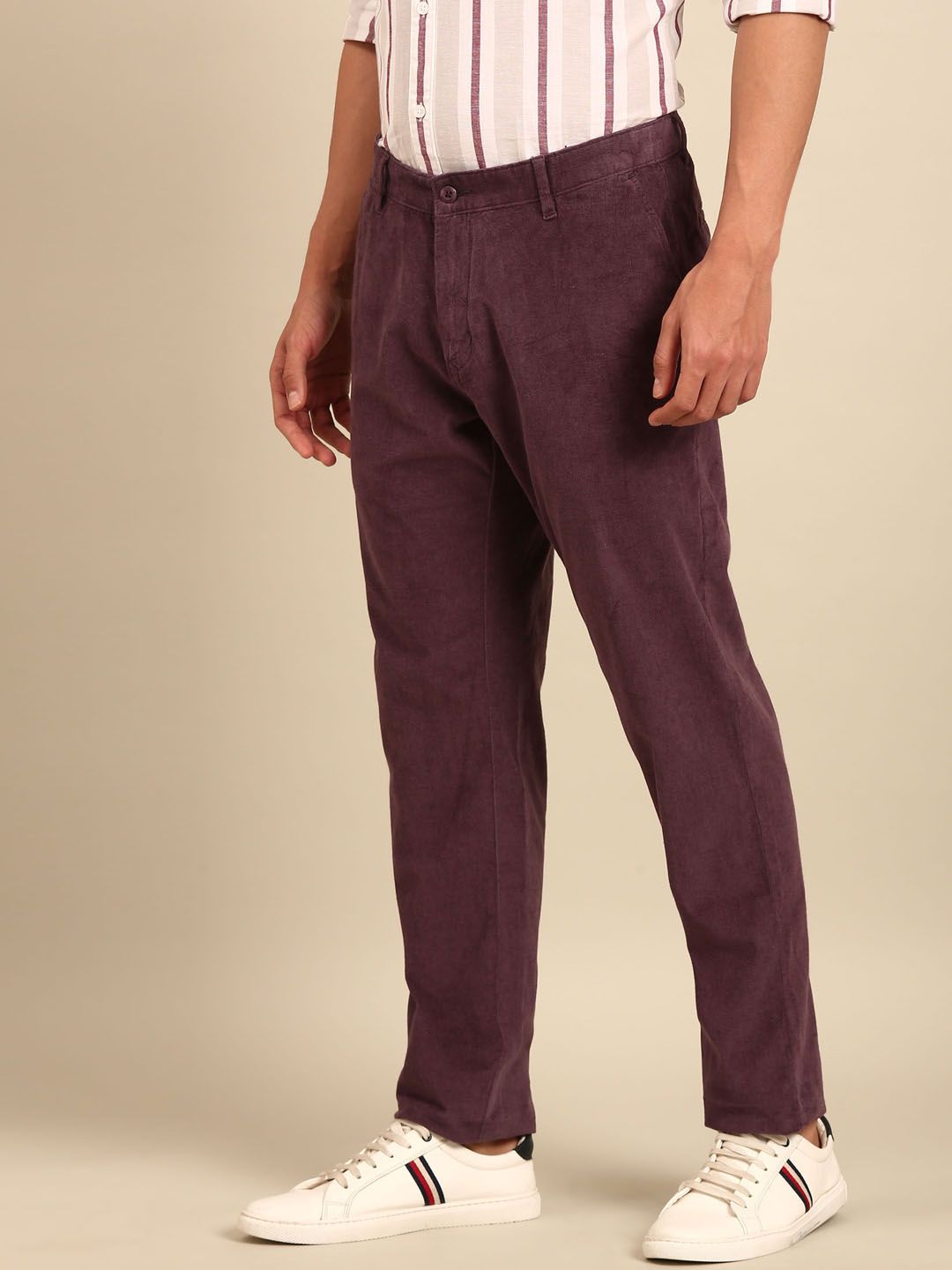 CAVALLO By Linen Club Men's Blended Linen Purple Solid Contemporary Fit Casual Trouser